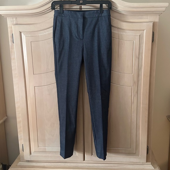 *3/$20 SALE* Zara Cigarette Trousers XS - Picture 1 of 2